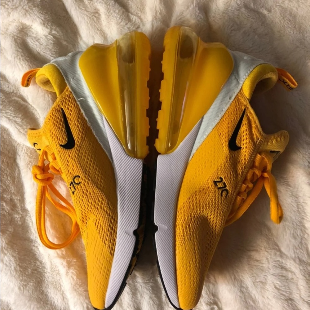 Rare yellow Nike Max 270